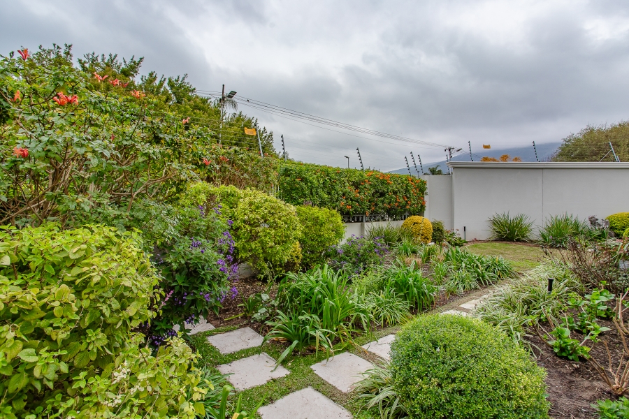 2 Bedroom Property for Sale in Paarl North Western Cape